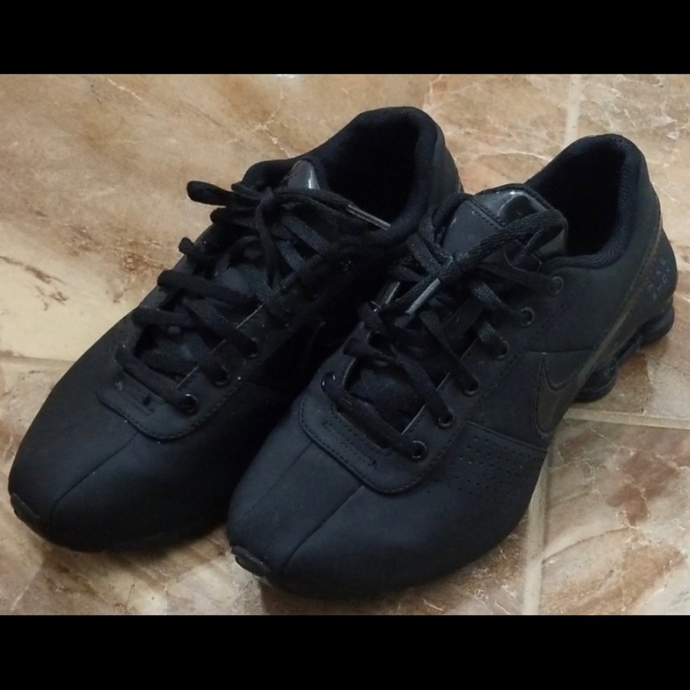 Nike shocks